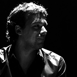 Agustín Diassera, percusión, guitarra